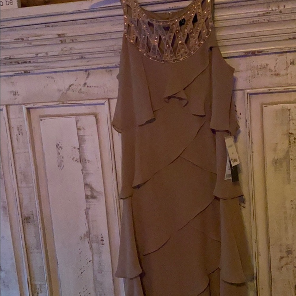 Beautiful tiered layer dress, MOB Dress